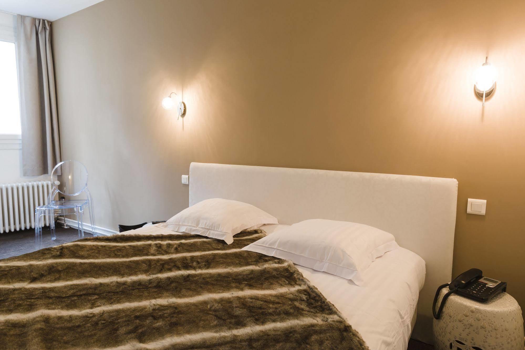 Le Saint Louis Hotel Amiens Ngoại thất bức ảnh